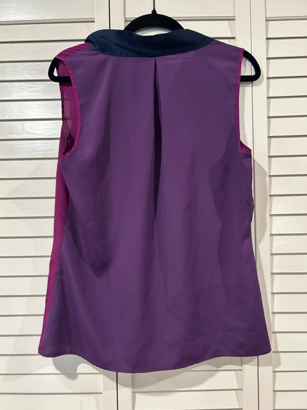 The Limited Magenta Sleeveless Top Size L - Picture 5 of 5